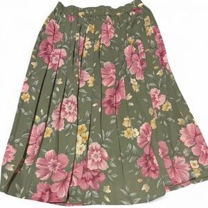 Alfred Dunner pleated Floral Green Skirt size petite 8